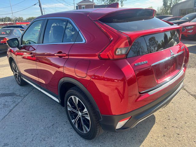 2019 Mitsubishi Eclipse Image 6