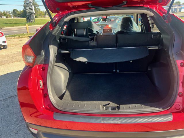2019 Mitsubishi Eclipse Image 8
