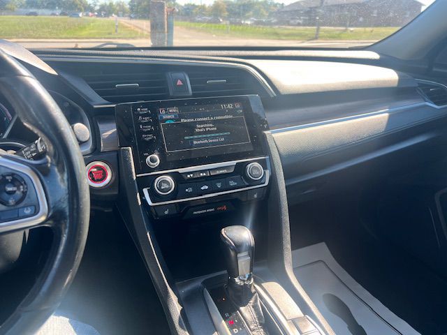 2019 Honda Civic Image 10