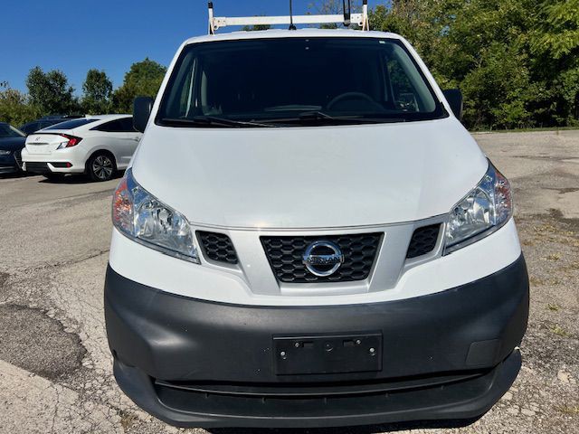 2014 Nissan NV200 Image 2