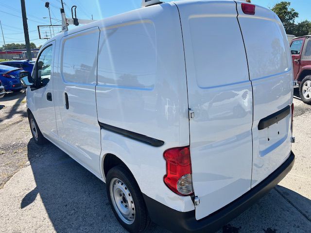2014 Nissan NV200 Image 6