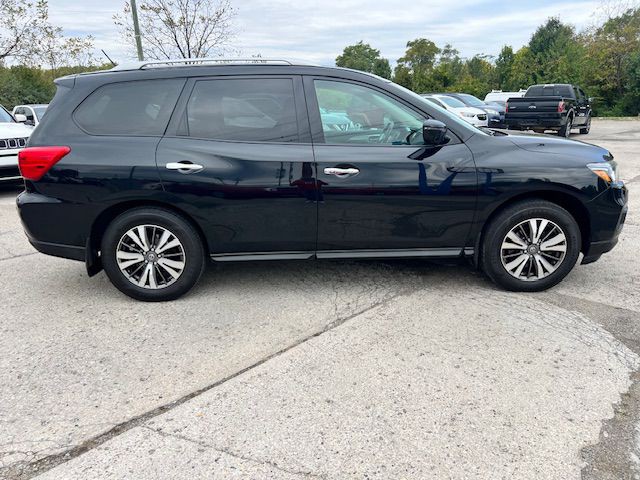 2017 Nissan Pathfinder Image 4