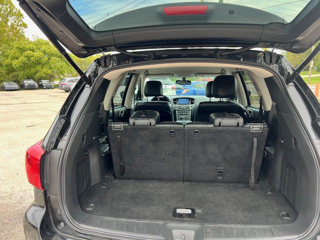 2017 Nissan Pathfinder Image 7