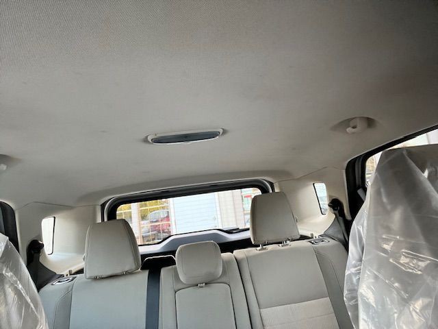 2018 Ford Econoline Image 13