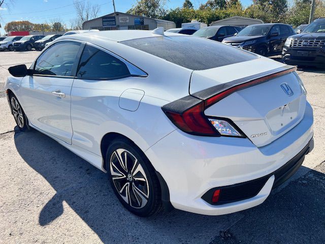 2017 Honda Civic Image 4