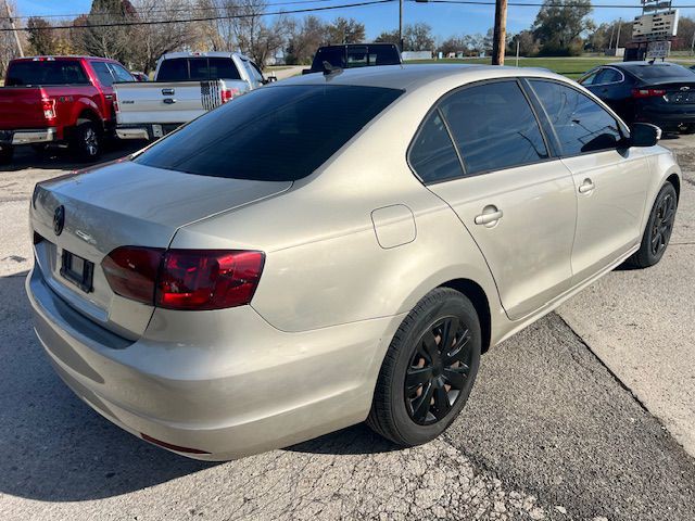 2014 Volkswagen Jetta Image 4