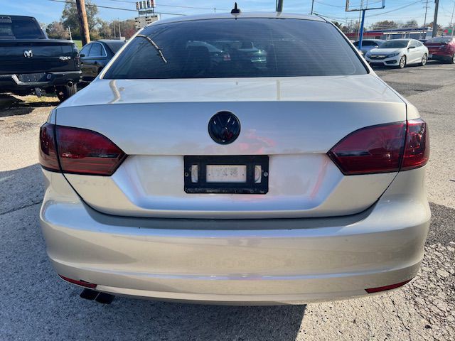 2014 Volkswagen Jetta Image 5