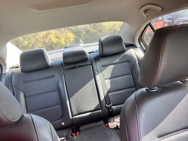 2014 Volkswagen Jetta Image 10