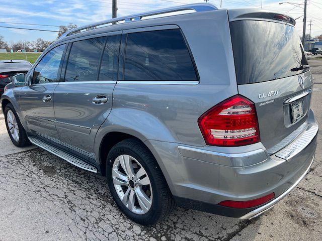 2011 Mercedes-Benz GL-Class Image 4