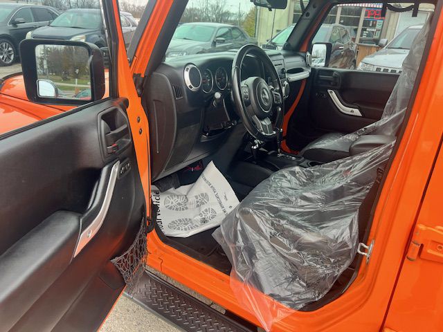 2012 Jeep Wrangler Unlimited Image 8