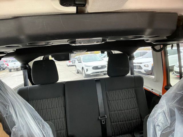 2012 Jeep Wrangler Unlimited Image 10