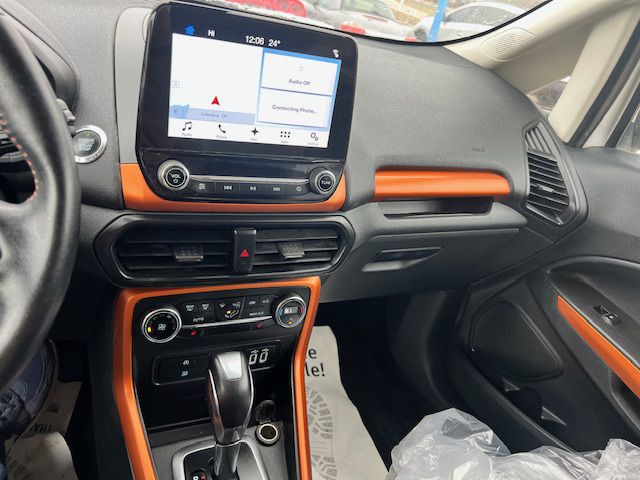 2018 Ford Econoline Image 11