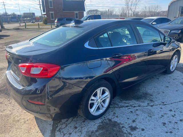 2016 Chevrolet Cruze Image 6