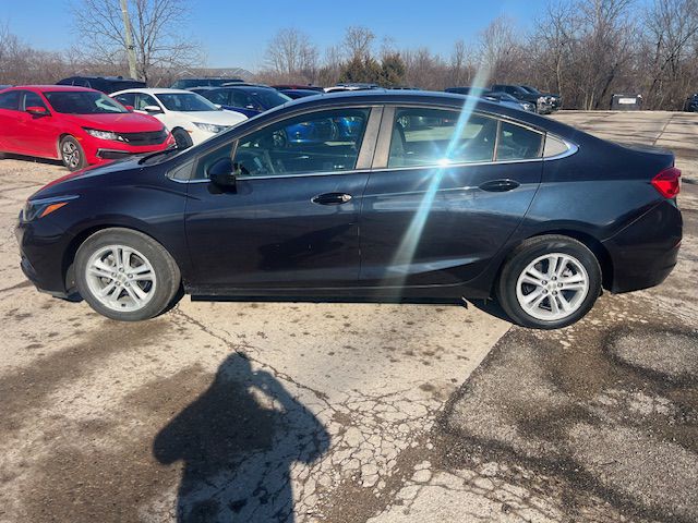 2016 Chevrolet Cruze Image 8