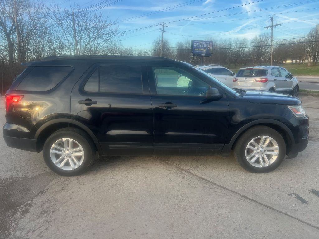 2017 Ford Explorer Image 4