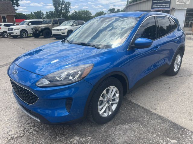 2020 Ford Escape Image 1