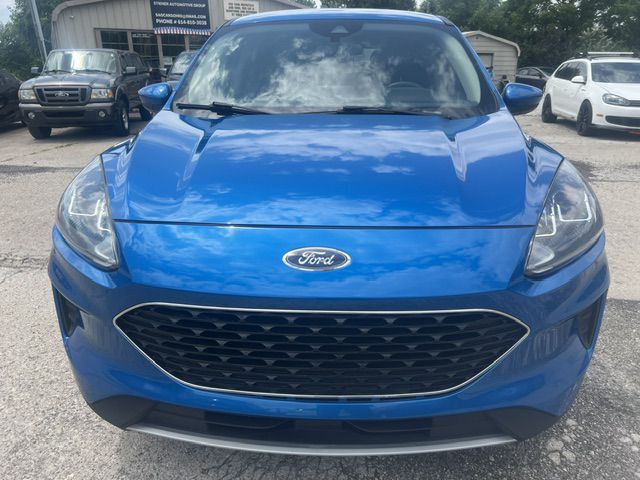 2020 Ford Escape Image 2