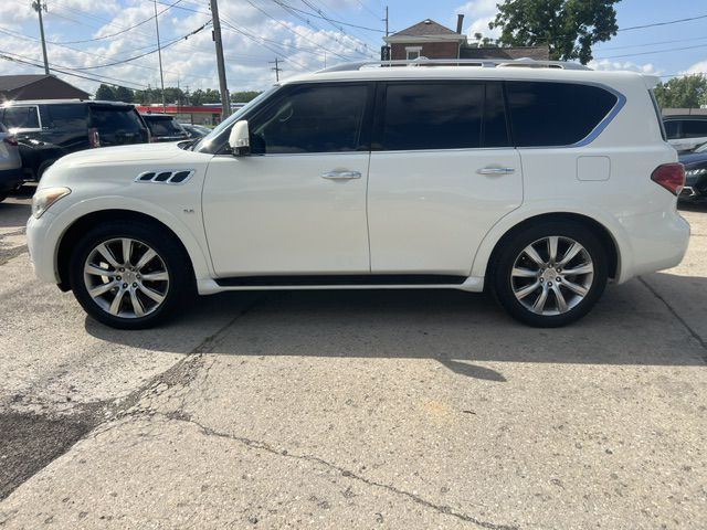 2014 INFINITI QX80 Image 9