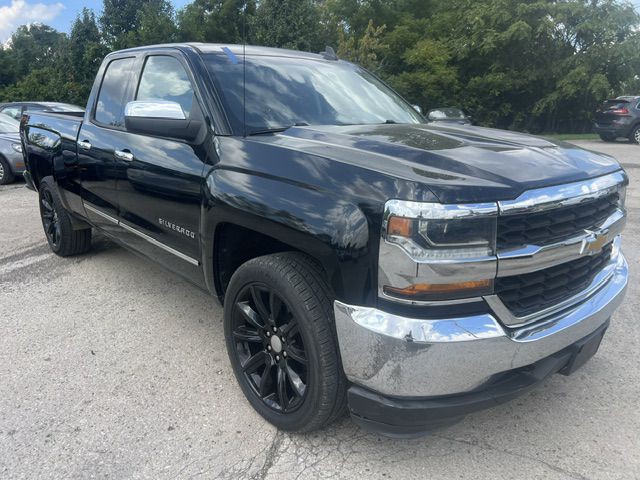 2018 Chevrolet Silverado 1500 Image 3