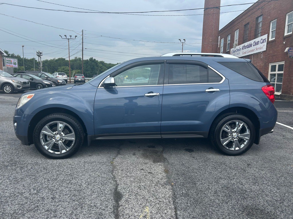 2011 Chevrolet Equinox Image 2