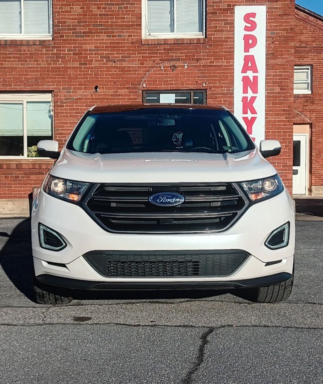 2016 Ford Edge Image 8