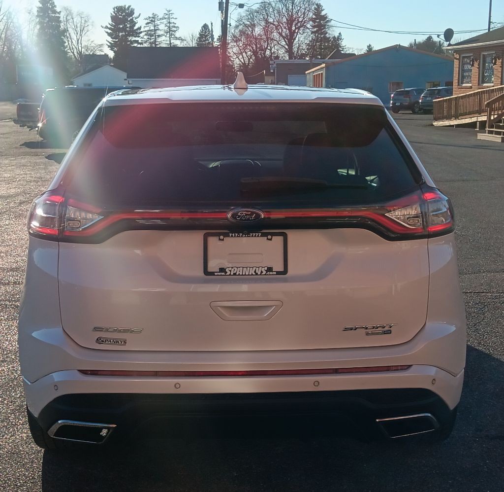 2016 Ford Edge Image 2