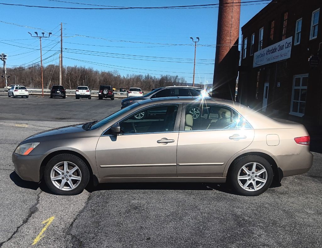 2003 Honda Accord Image 2