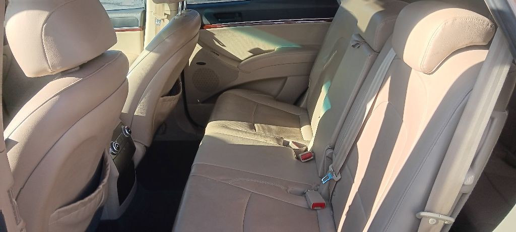 2010 Hyundai Veracruz Image 12