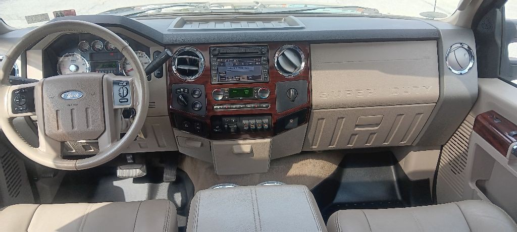 2008 Ford F-350 Image 10