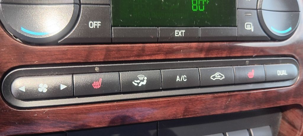 2008 Ford F-350 Image 17