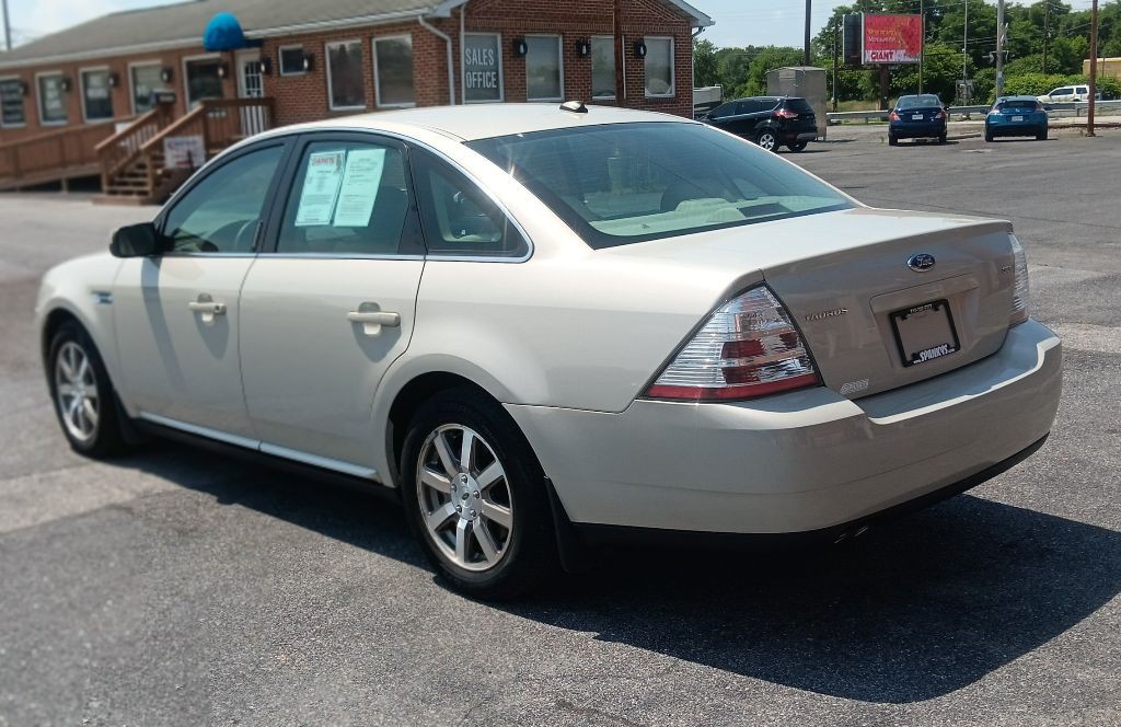 2008 Ford Taurus Image 3