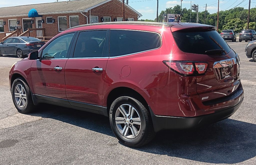 2015 Chevrolet Traverse Image 3