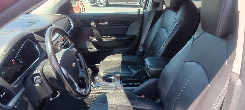 2015 Chevrolet Traverse Image 10