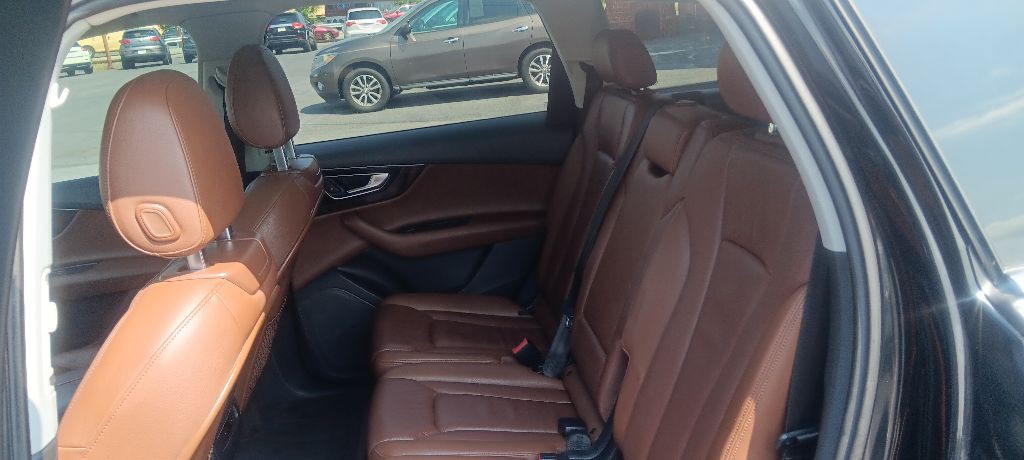 2017 Audi Q7 Image 11