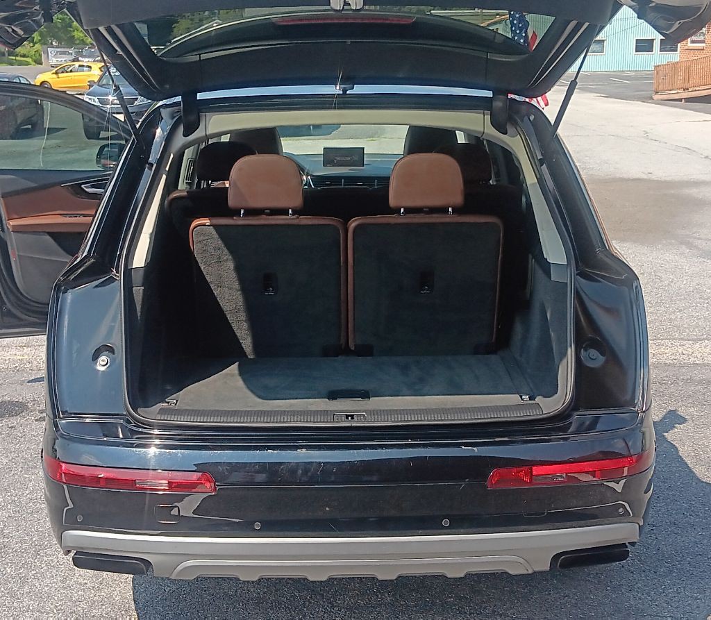 2017 Audi Q7 Image 14
