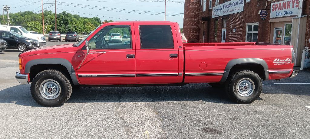 1999 GMC Sierra 3500 Image 2