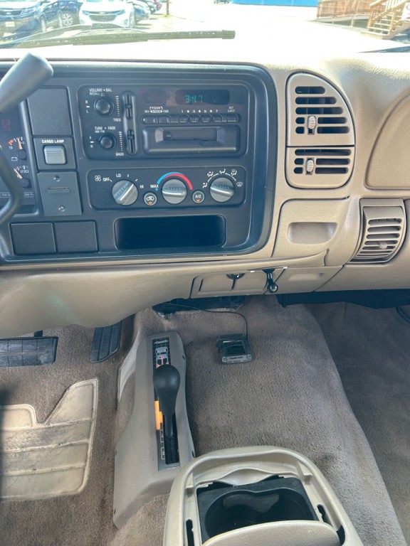 1999 GMC Sierra 3500 Image 16