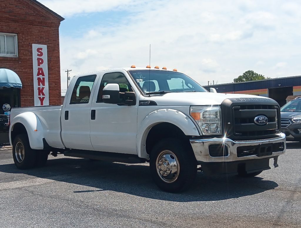 2015 Ford F-350 Image 6