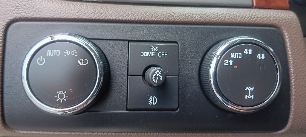 2009 GMC Yukon Image 16