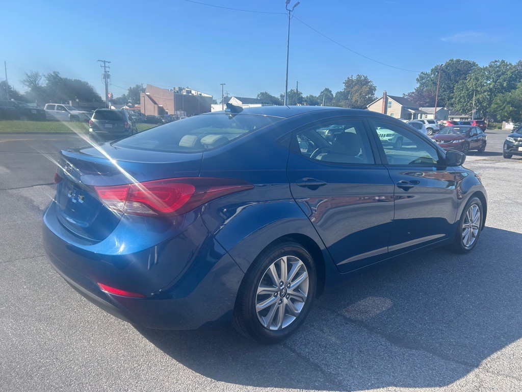 2016 Hyundai Elantra Image 5