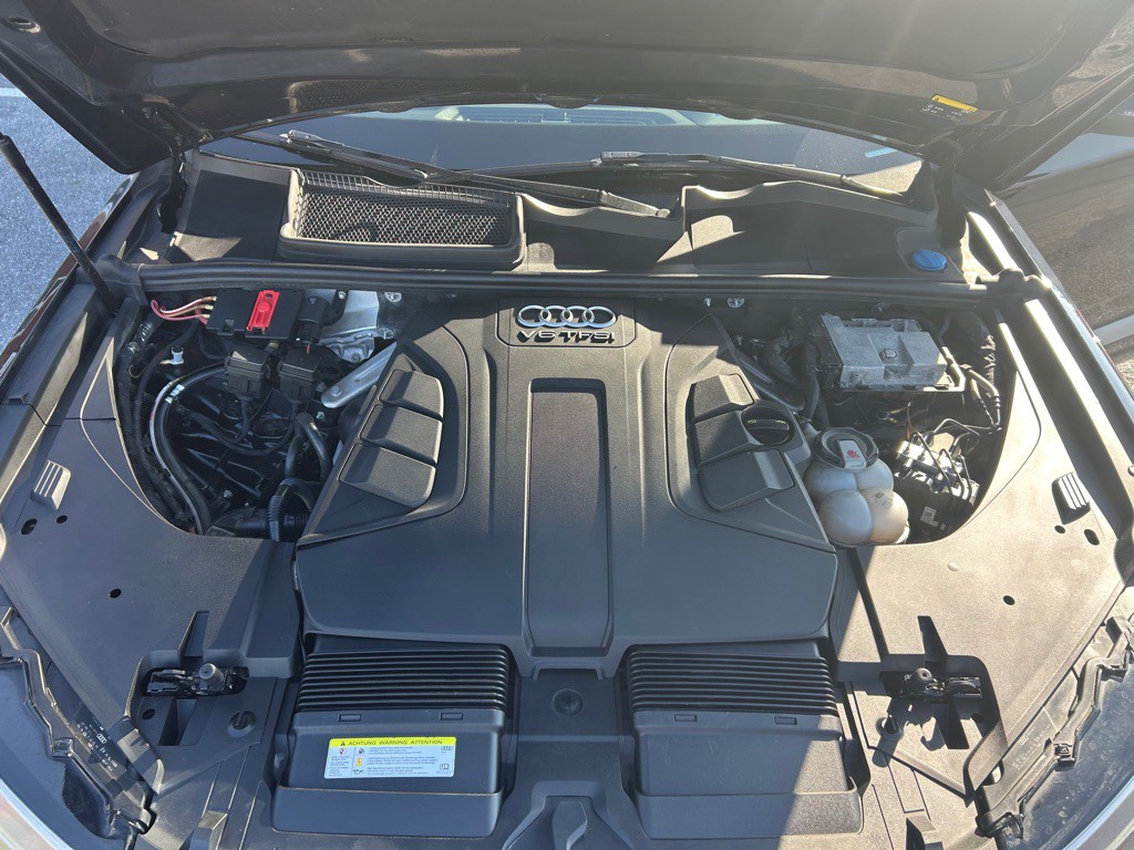 2018 Audi Q7 Image 19