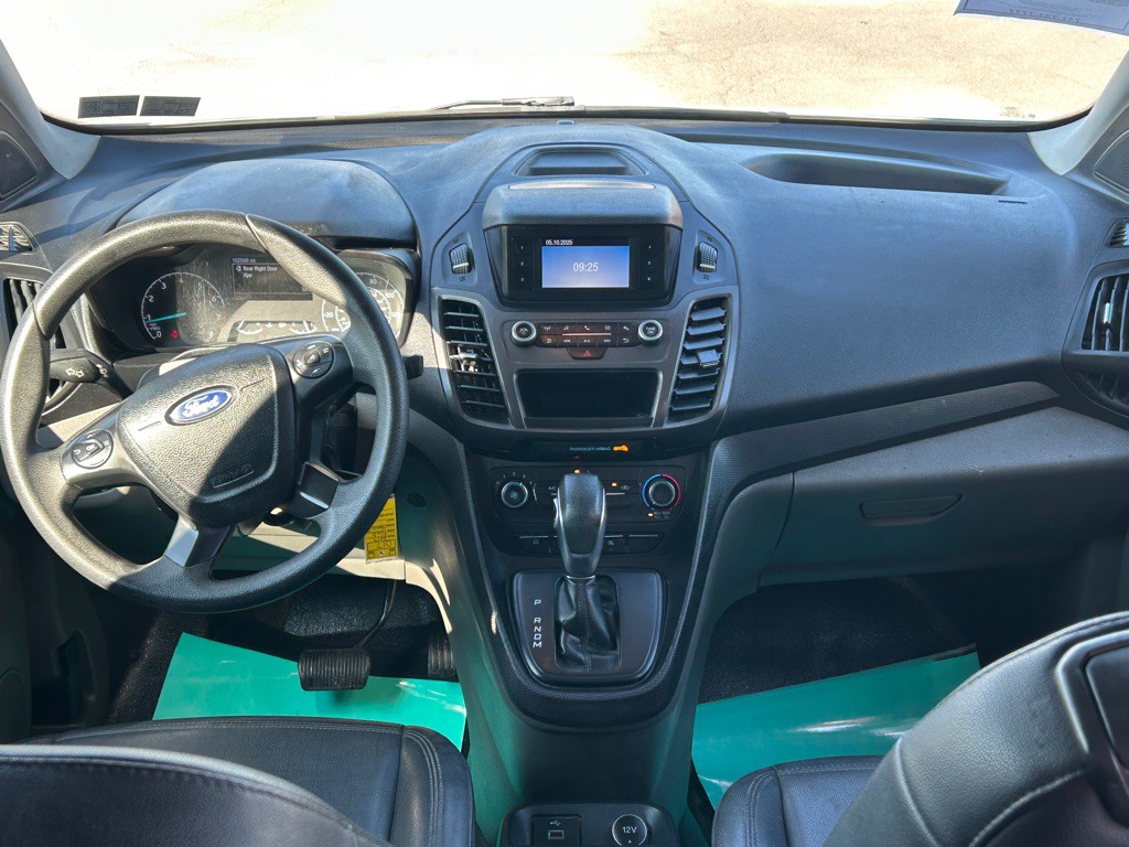 2019 Ford Transit Connect Image 13