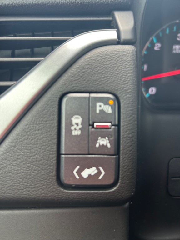 2017 Chevrolet Suburban Image 20