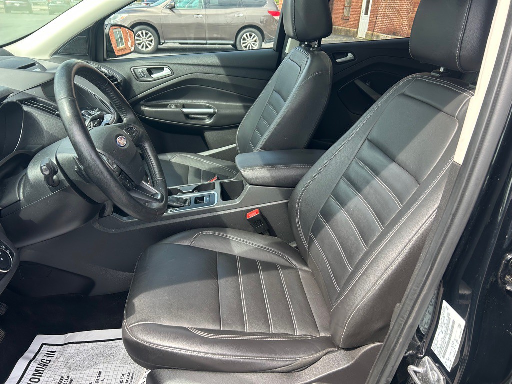 2017 Ford Escape Image 11