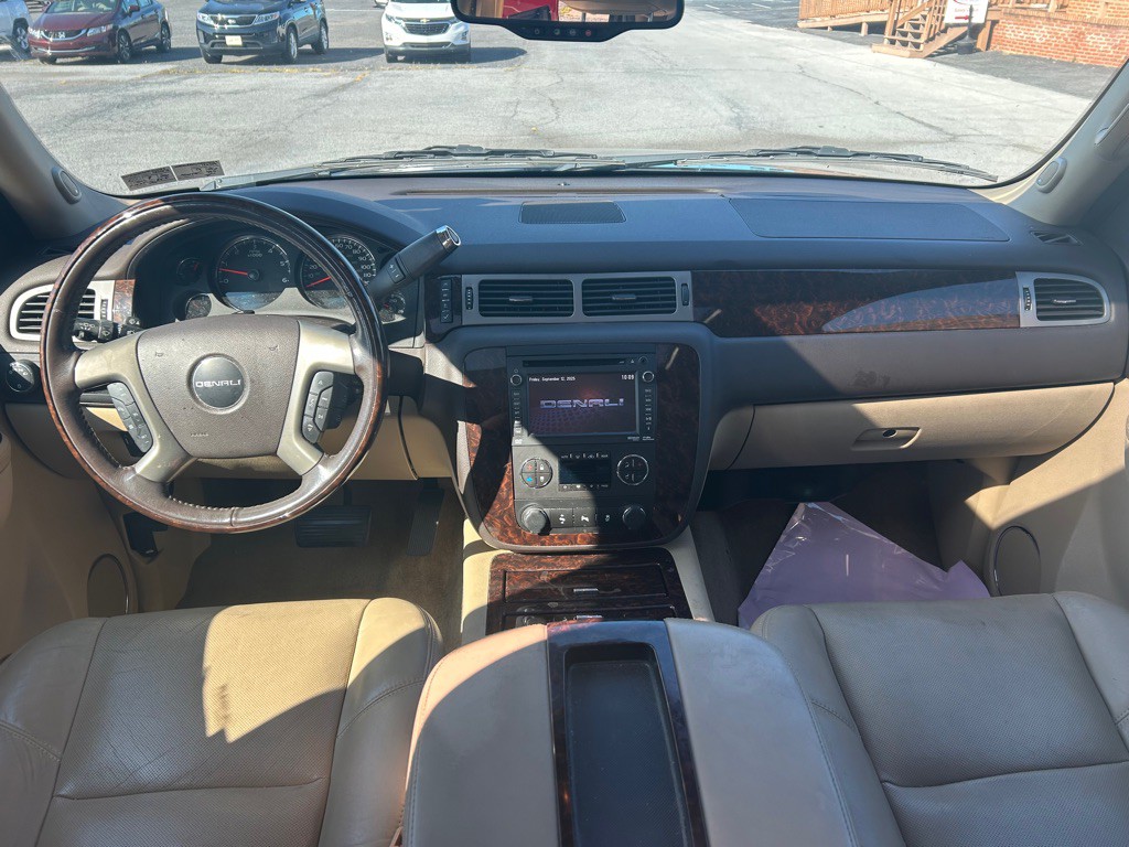 2013 GMC Yukon Image 11