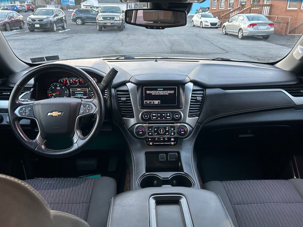 2017 Chevrolet Tahoe Image 11