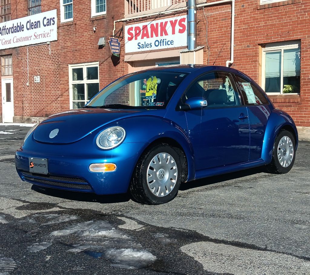 2004 Volkswagen Beetle Image 1