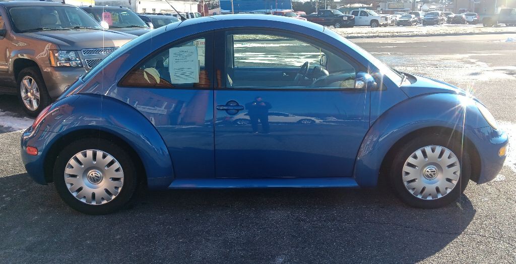 2004 Volkswagen Beetle Image 6