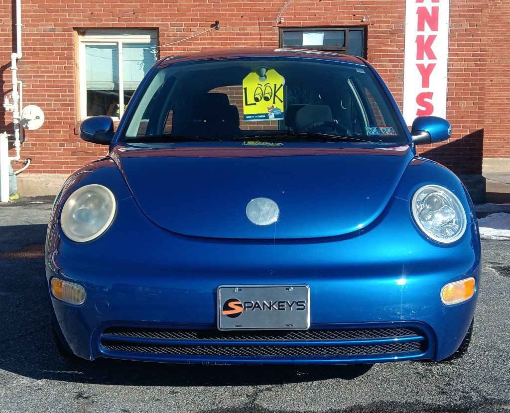 2004 Volkswagen Beetle Image 8