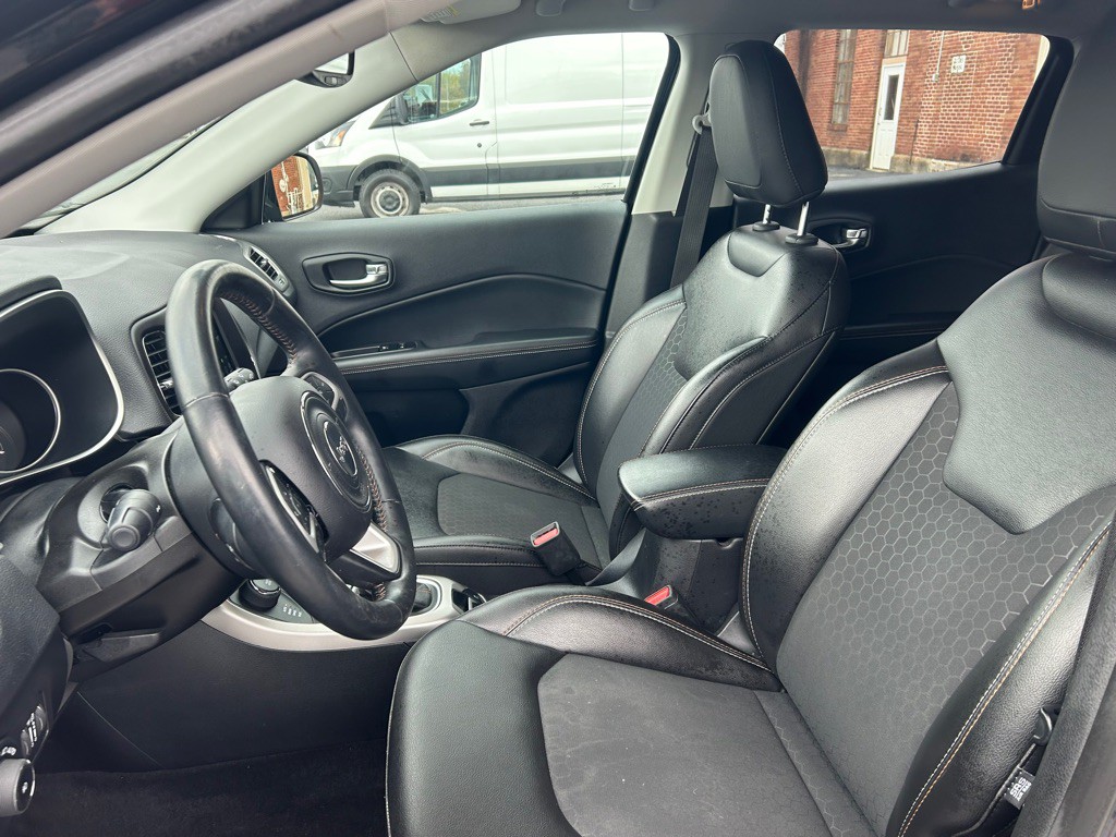 2019 Jeep Compass Image 15